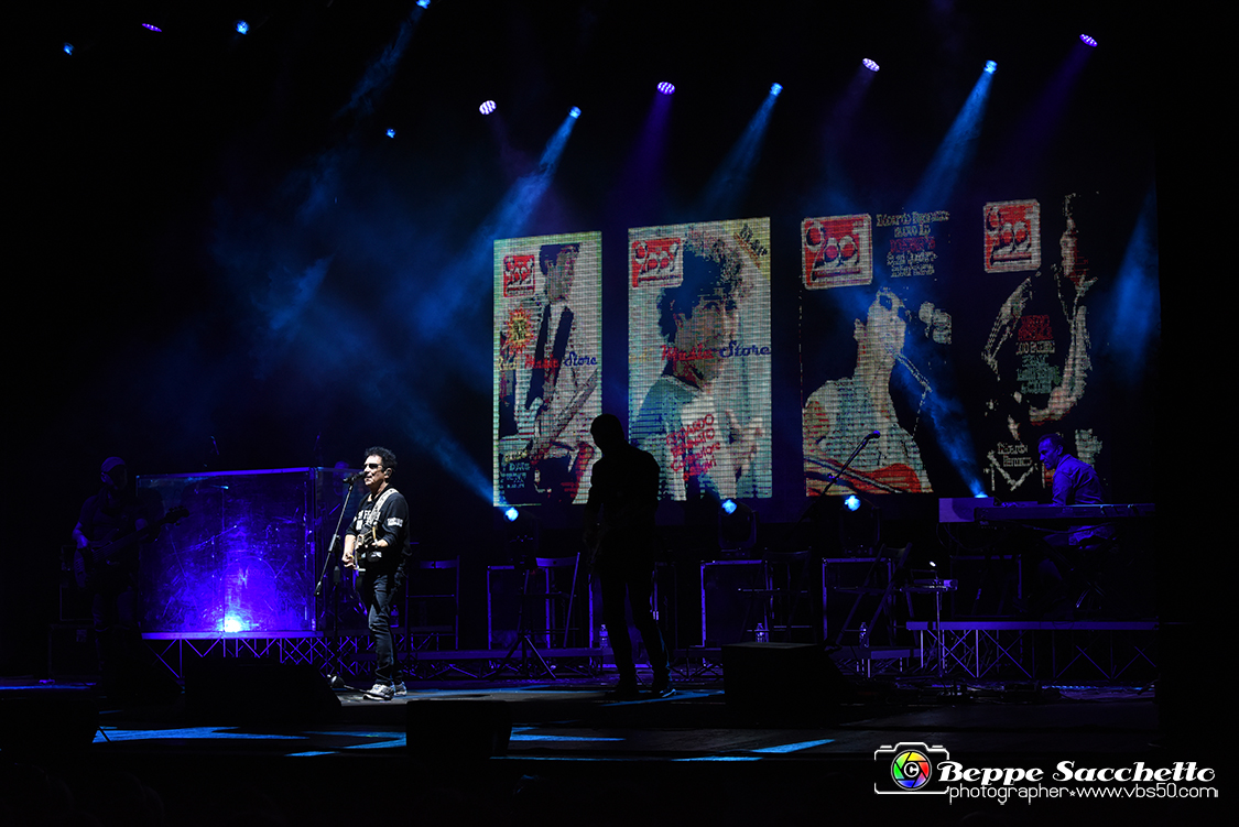 VBS_4156 - Concerto Edoardo Bennato - Peter Pan Rock 'n' Roll Tour.jpg